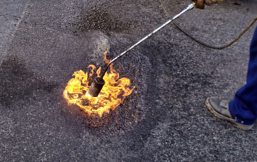 Bledington flat roofing repairs